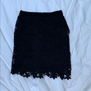 Black flower lace skirt
